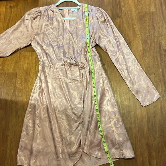 NSR Nara Faux Wrap Long Sleeve Rose Pink Dress Medium - Picture 12 of 12